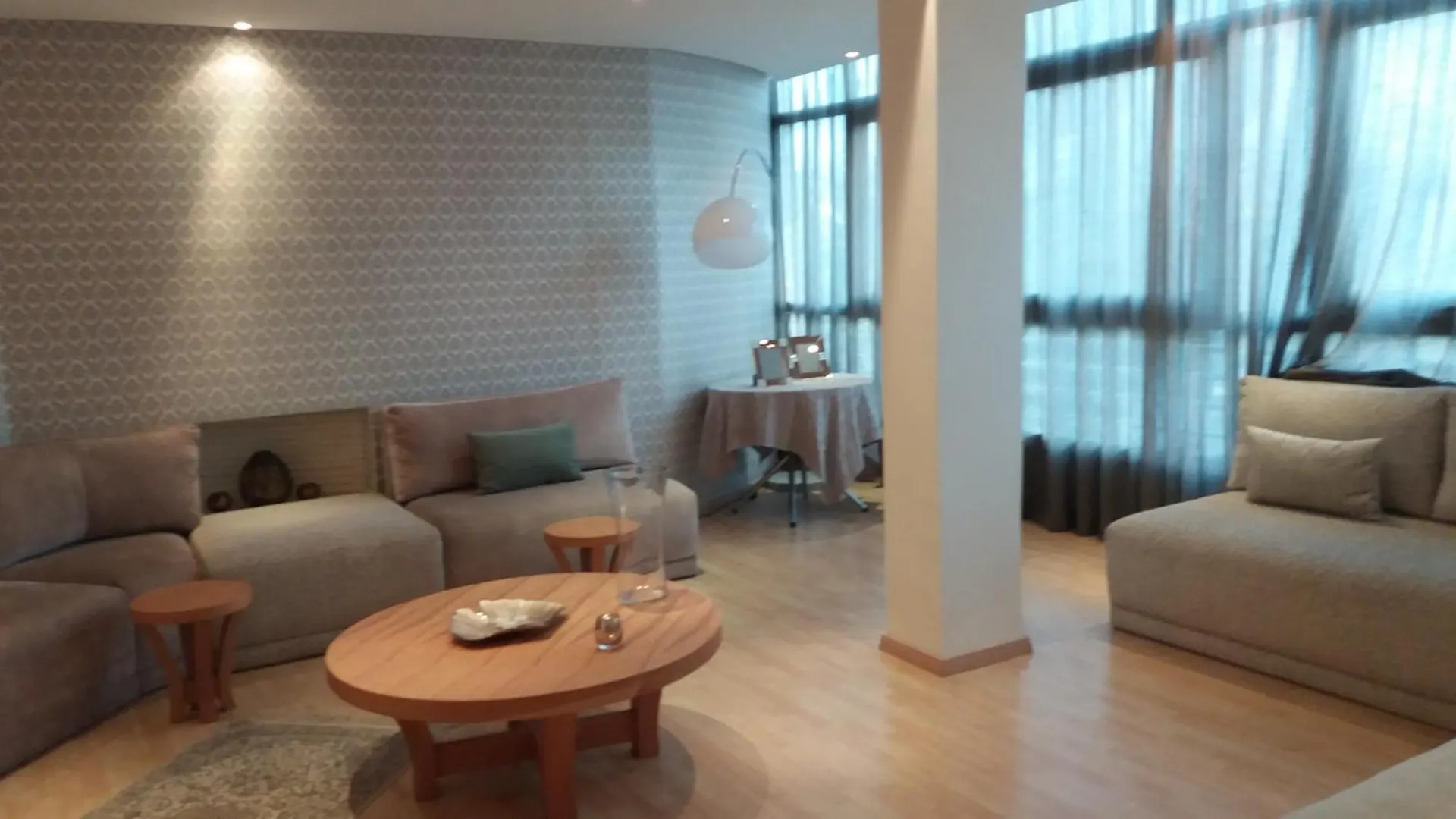 Bright 2 Bedroom House With Great Front View, Casablanca